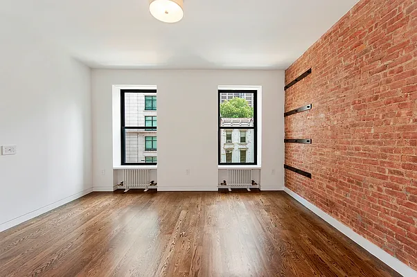 Rented by Douglas Elliman | media 19