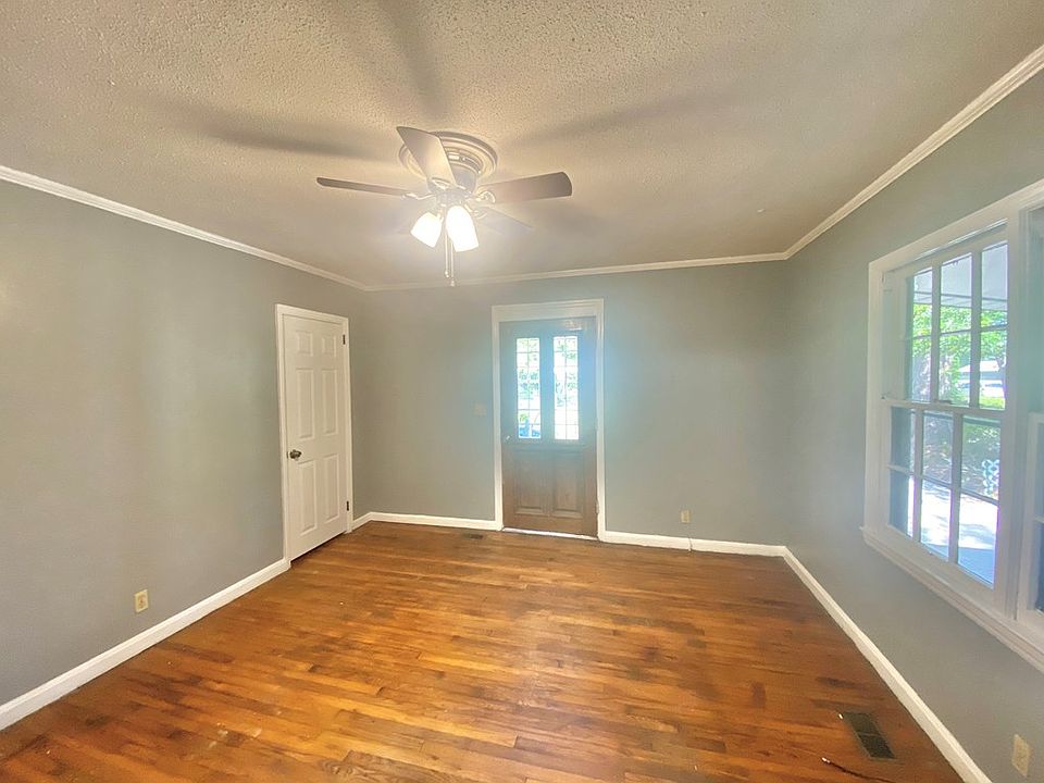 2307 N Toombs St, Valdosta, GA 31602 Zillow