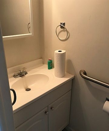 5th image of 561 Chard Ct