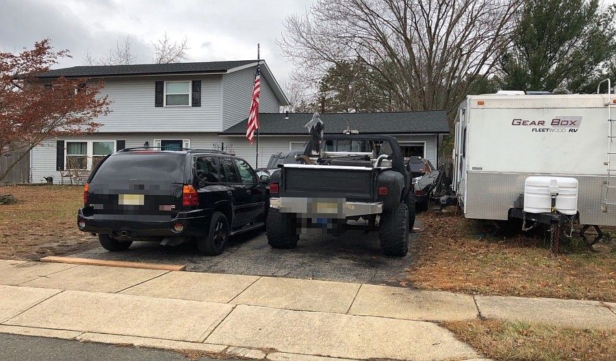 1st image of 934 Vaughn Ave