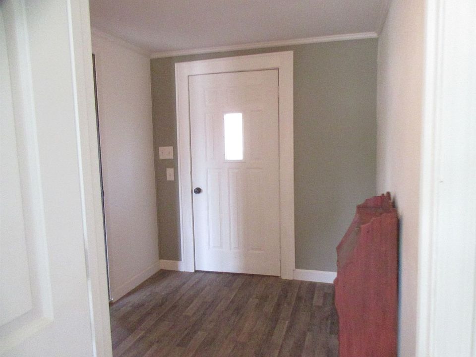 2nd image of 1828 Lawndale Dr