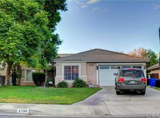 2596 W Windahven Dr, Rialto, CA 92377