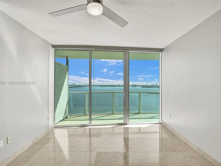 665 NE 25th St #2303 — Photo 7