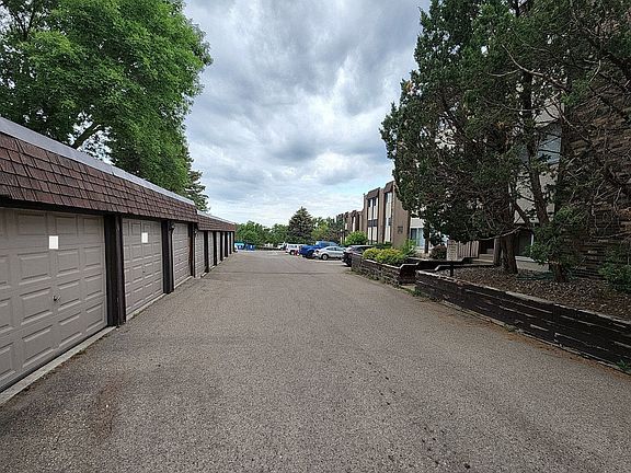 5th image of 12954 Nicollet Ave S #101