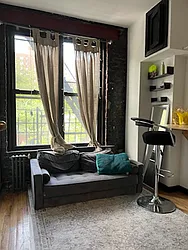 Rented by PocketBroker Inc