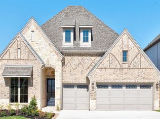 10354 Trail Ridge Dr, Benbrook, TX 76126