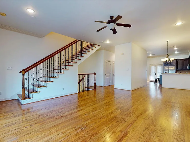 2540 Prospect St #B — Photo 17