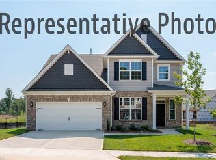 149 Crestland Dr, Kernersville, NC 27284