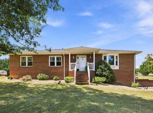 1821 White Hill Rd, Stuarts Draft, VA 24477