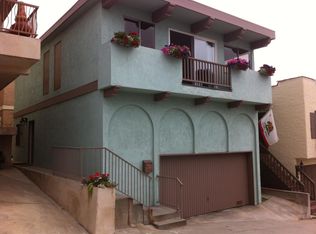 212 38th St, Manhattan Beach, CA 90266