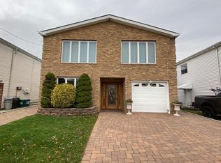 228 Kelly Blvd #1F, Staten Island, NY 10314