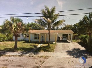 4610 NW 196th St, Miami Gardens, FL 33055