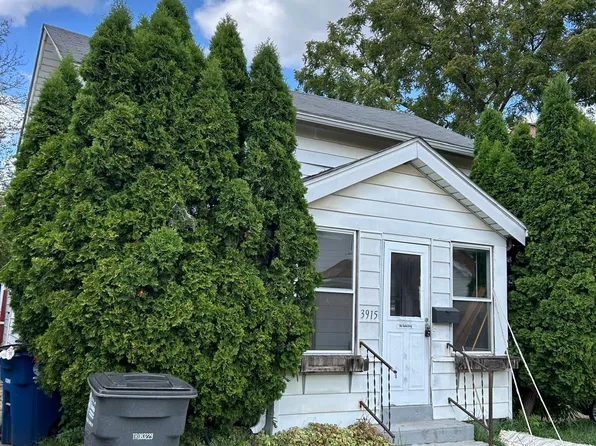3915 Burnham Ave, Toledo, OH 43612