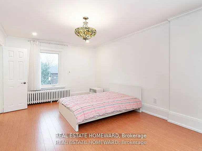 56 Oakwood Ave — Photo 13