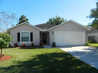 753 Lake Geneva Dr, Saint Augustine, FL 32092