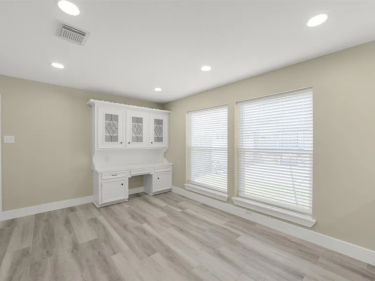 4138 Club Valley Dr — Photo 20