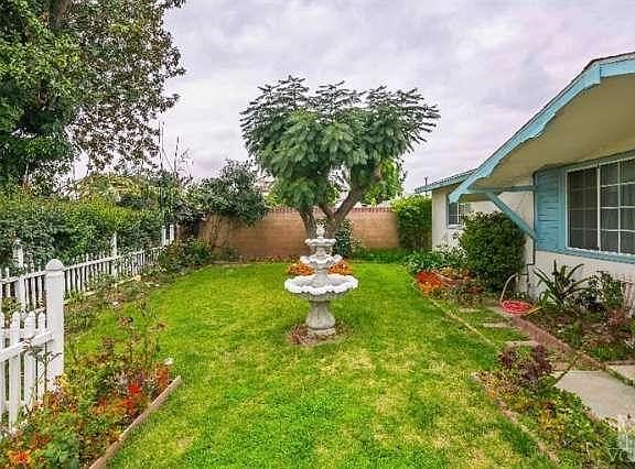 5th image of 84548 Vermouth Dr