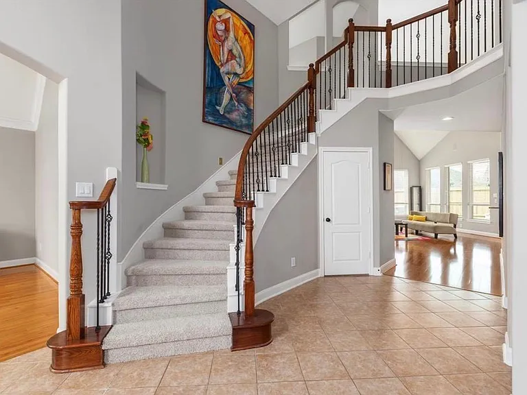 2207 Bayou Cove Ln — Photo 6