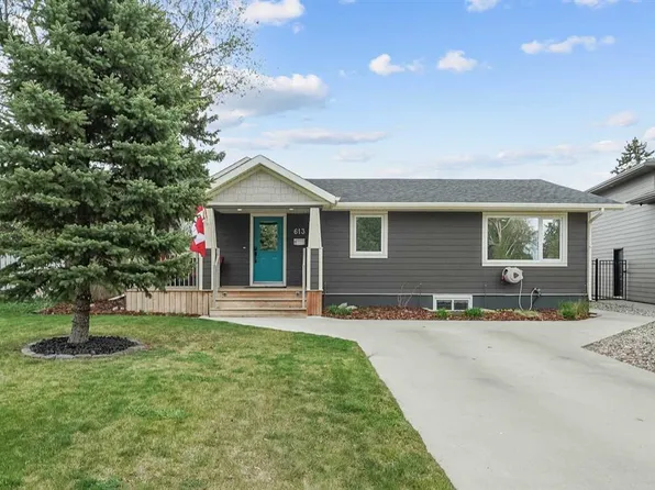 613 W 33rd St S, Lethbridge, AB T1J 3V8