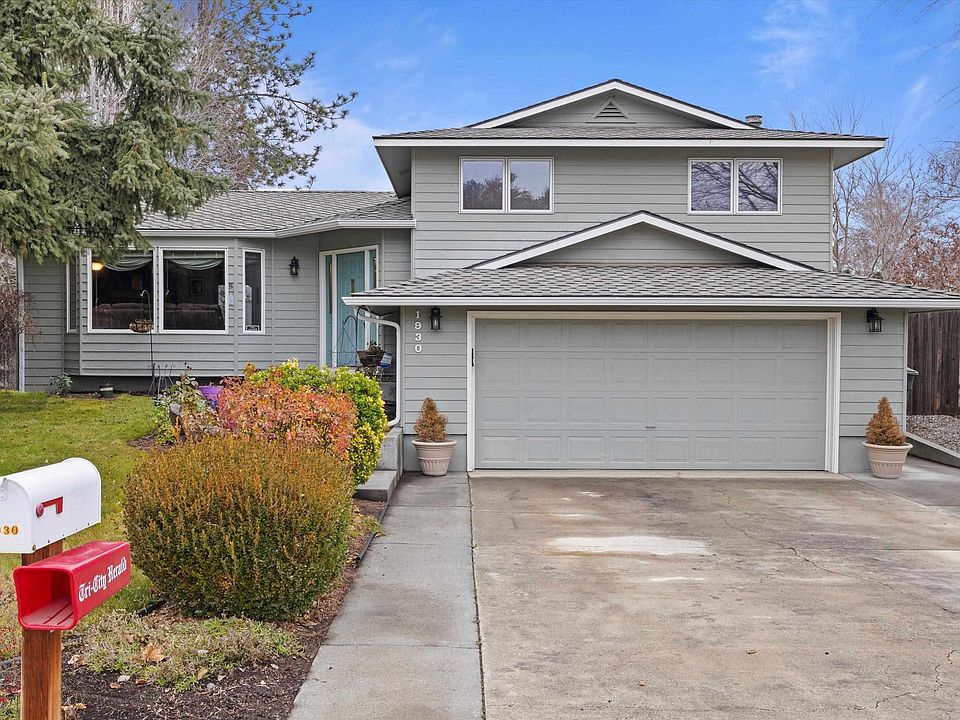 1st image of 1930 Dogwood Pl