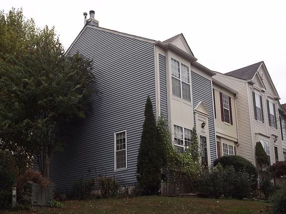 3rd image of 12160 Wedgeway Ct