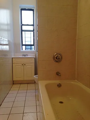 Rented by Bohemia Realty Group | media 6