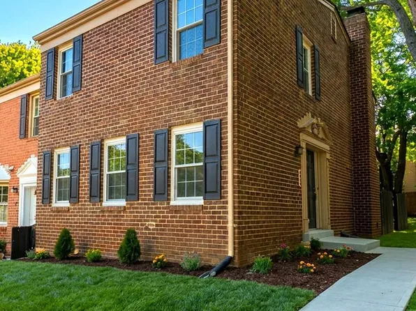 9624 Nonquitt Dr, Fairfax, VA 22031
