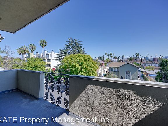 2nd image of 347 Westminster Ave Unit 13