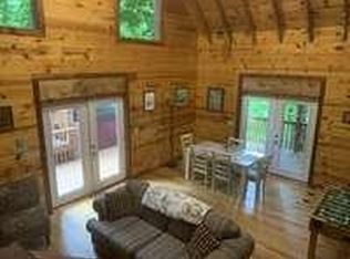 55 Debbie Ln, Stanton, KY 40380