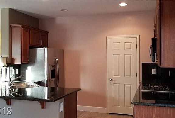 5th image of 6213 Burrell Ct