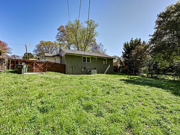 3307 Bonaire Dr — Photo 27