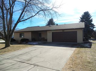 1910 Victory St, Brookings, SD 57006
