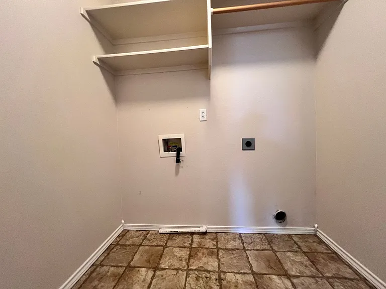 5193 N Toscana Ave — Photo 14