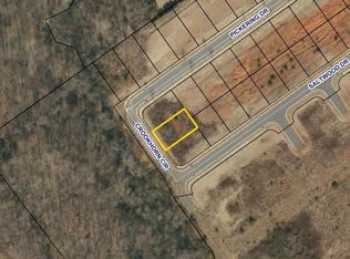 1346 Crookhorn Cir, Hickory, NC 28602