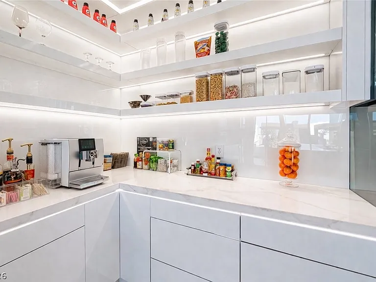 2276 Horizon Light Ct — Photo 15