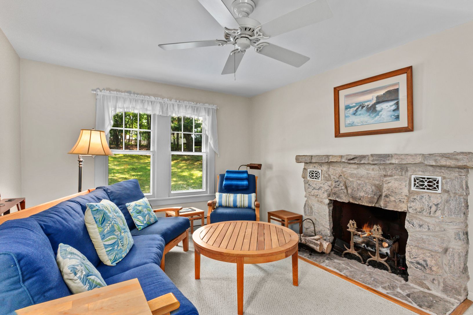  Living Room with Propane Fireplace