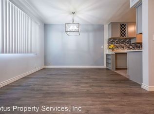 712 N Kings Rd APT 107, West Hollywood, CA 90069