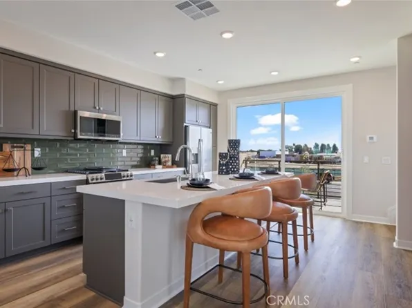 1625 W Lincoln Ave Unit 104, Anaheim, CA 92801