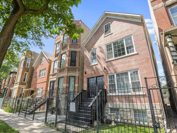 2726 W Thomas St, Chicago, IL 60622