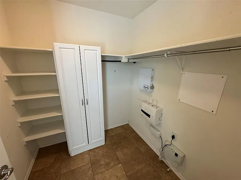 8901 Stambourne St — Photo 9