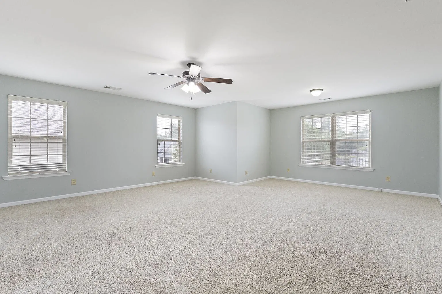 5309 Bull St — Photo 3