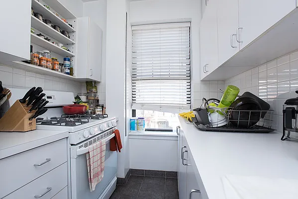 Rented by Emor Management Inc. | media 16