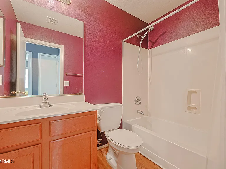5245 N 125th Ave — Photo 22