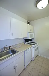 Rented by Plaza Real Estate Group