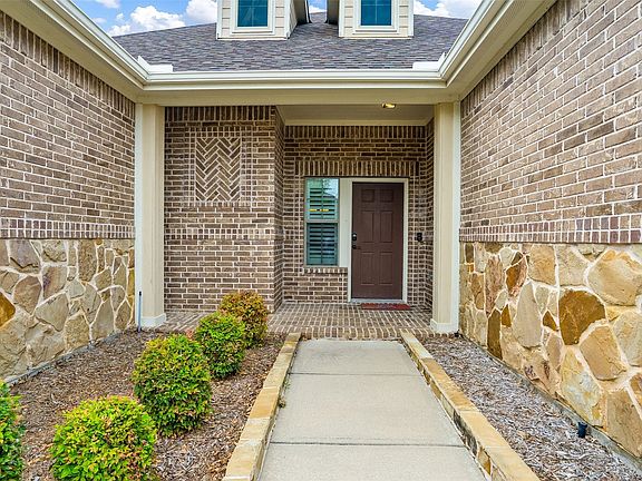 4th image of 3001 Mosswood Dr