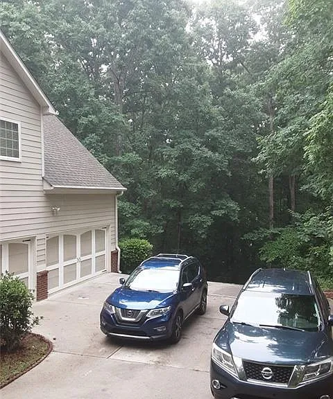 2532 Lois Ct — Photo 4