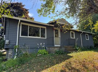 194 Main Rd S, Hampden, ME 04444