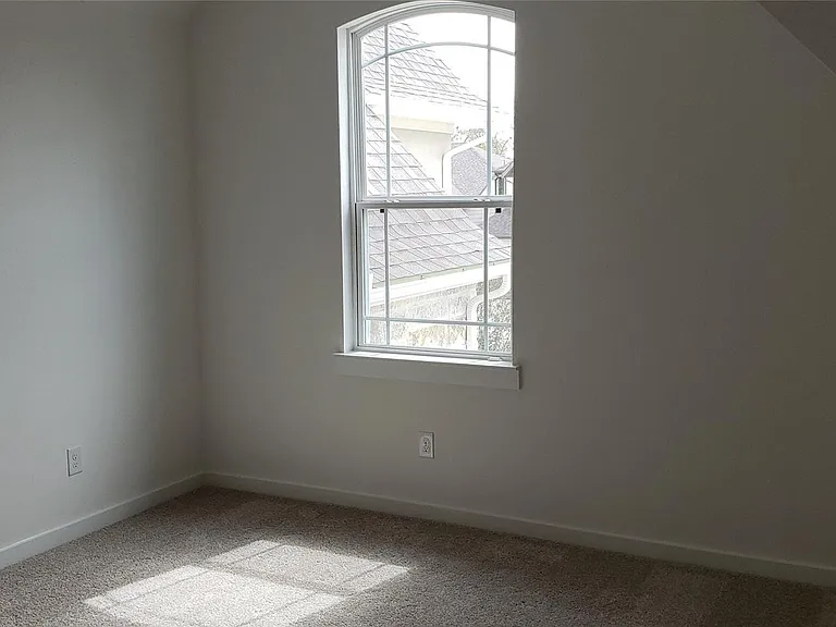10611 Hidden Rock Dr — Photo 22