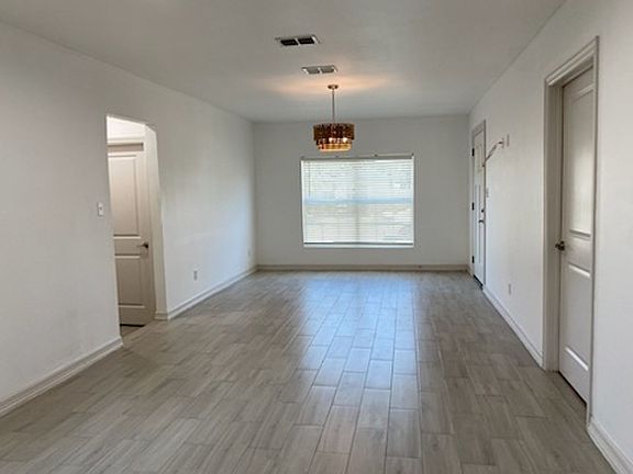 5th image of 914 W 2nd St #1/2