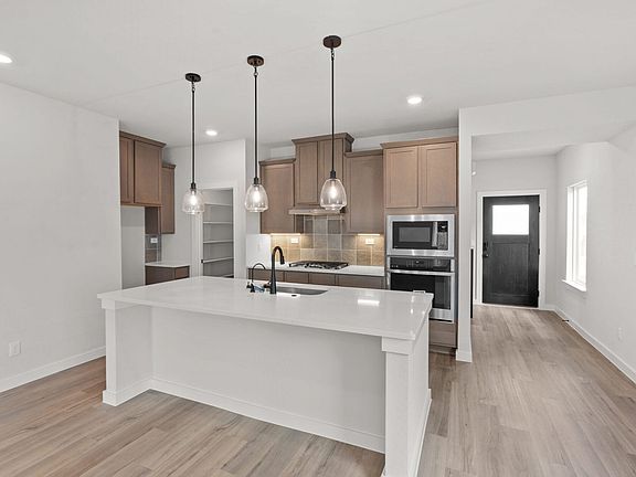 6th image of this home